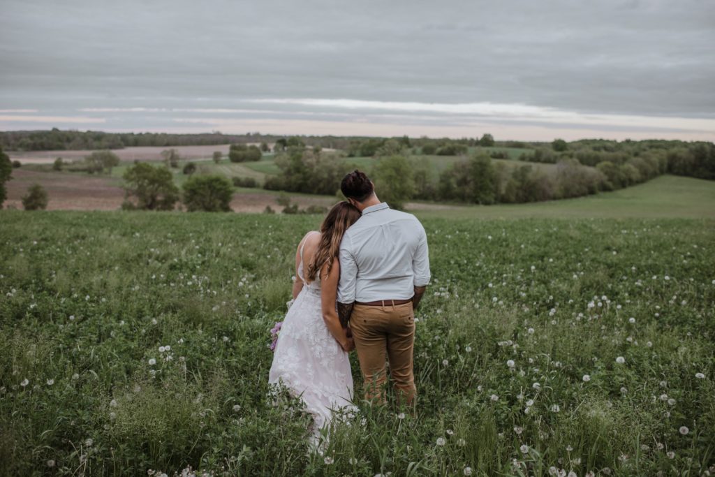 wisconsin country wedding