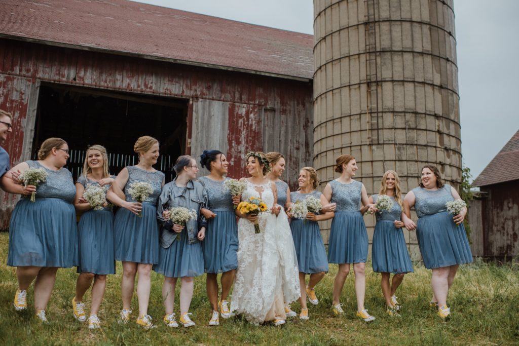 door county wedding bride and bridesmaids